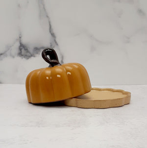 Butter Dish Pumpkin Shaped w/Stem Handle Stoneware
