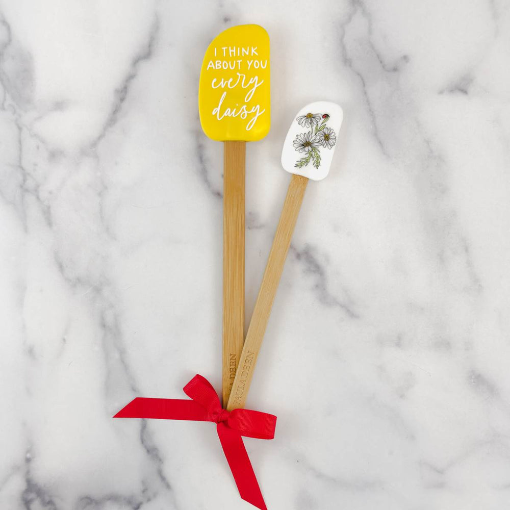 Spatula set: I Think About You Every Daisy